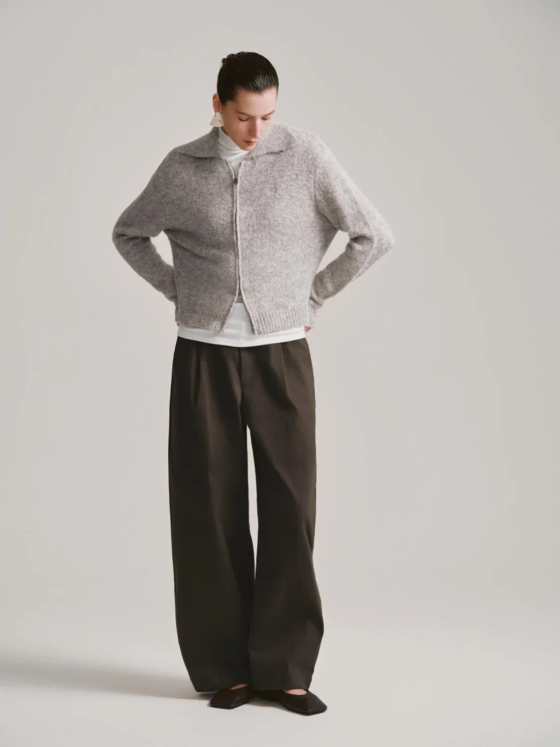 Collared Zip Up Knitted Cardigans sold by Urban Revivo product image thumbnail 4