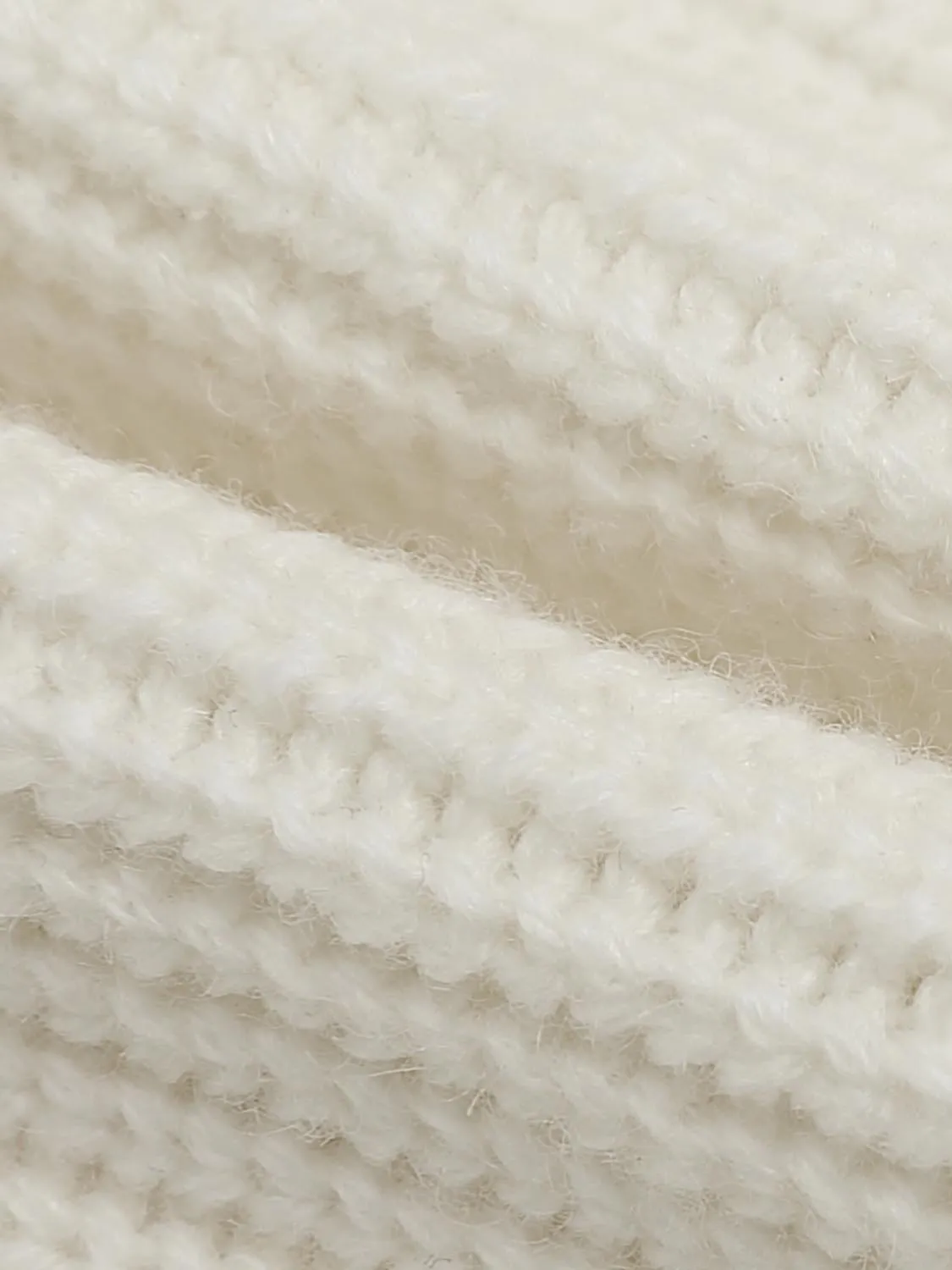 Lace Trim V-Neck Long Sleeve Knitted T-Shirts sold by Urban Revivo product image thumbnail 5