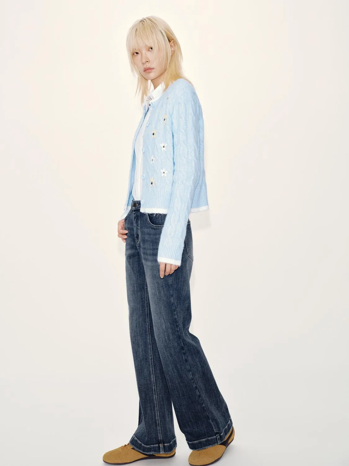 Contrast Trim Flower Embroidered Cardigan sold by Urban Revivo product image thumbnail 5