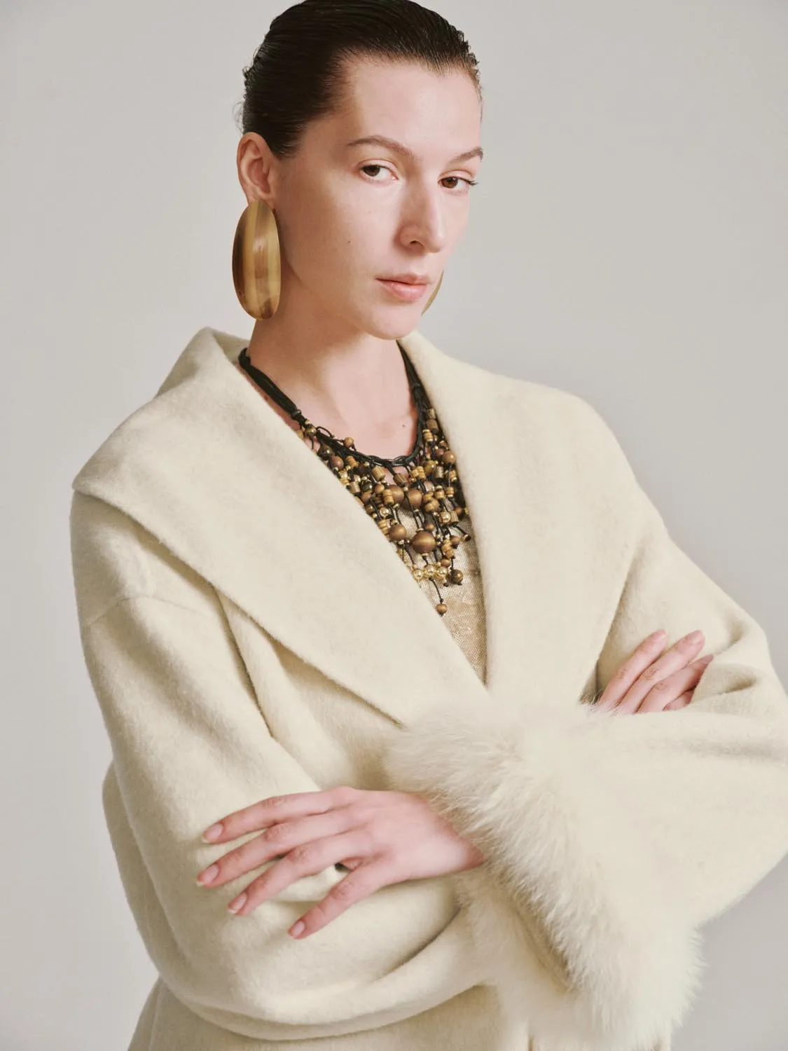 Large Lapel Faux Fur Trim Wool Blend Belted Coats sold by Urban Revivo product image thumbnail 3