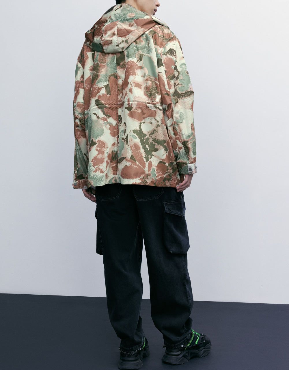 Printed Hooded Trench Coat sold by Urban Revivo product image thumbnail 4