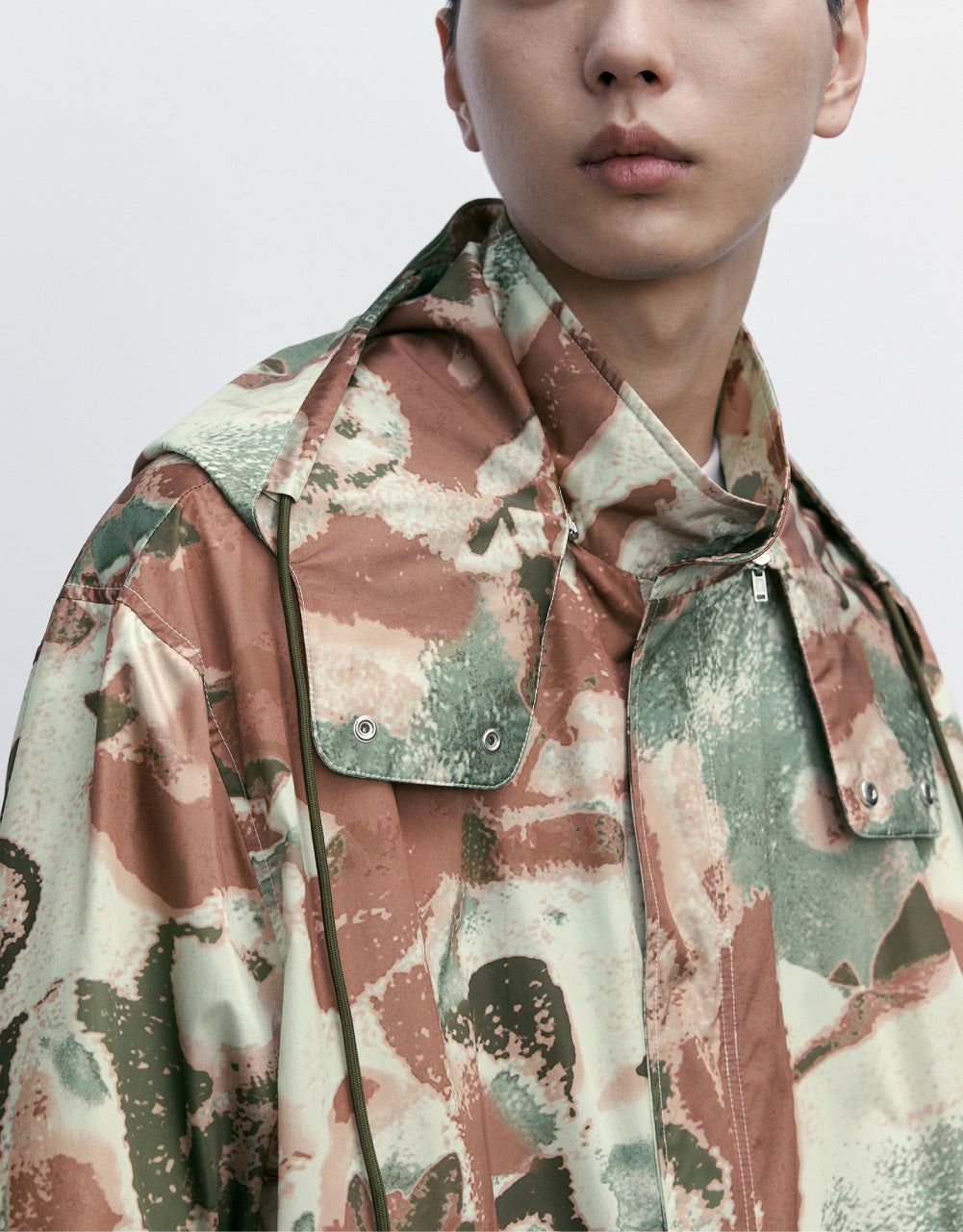 Printed Hooded Trench Coat sold by Urban Revivo product image thumbnail 5