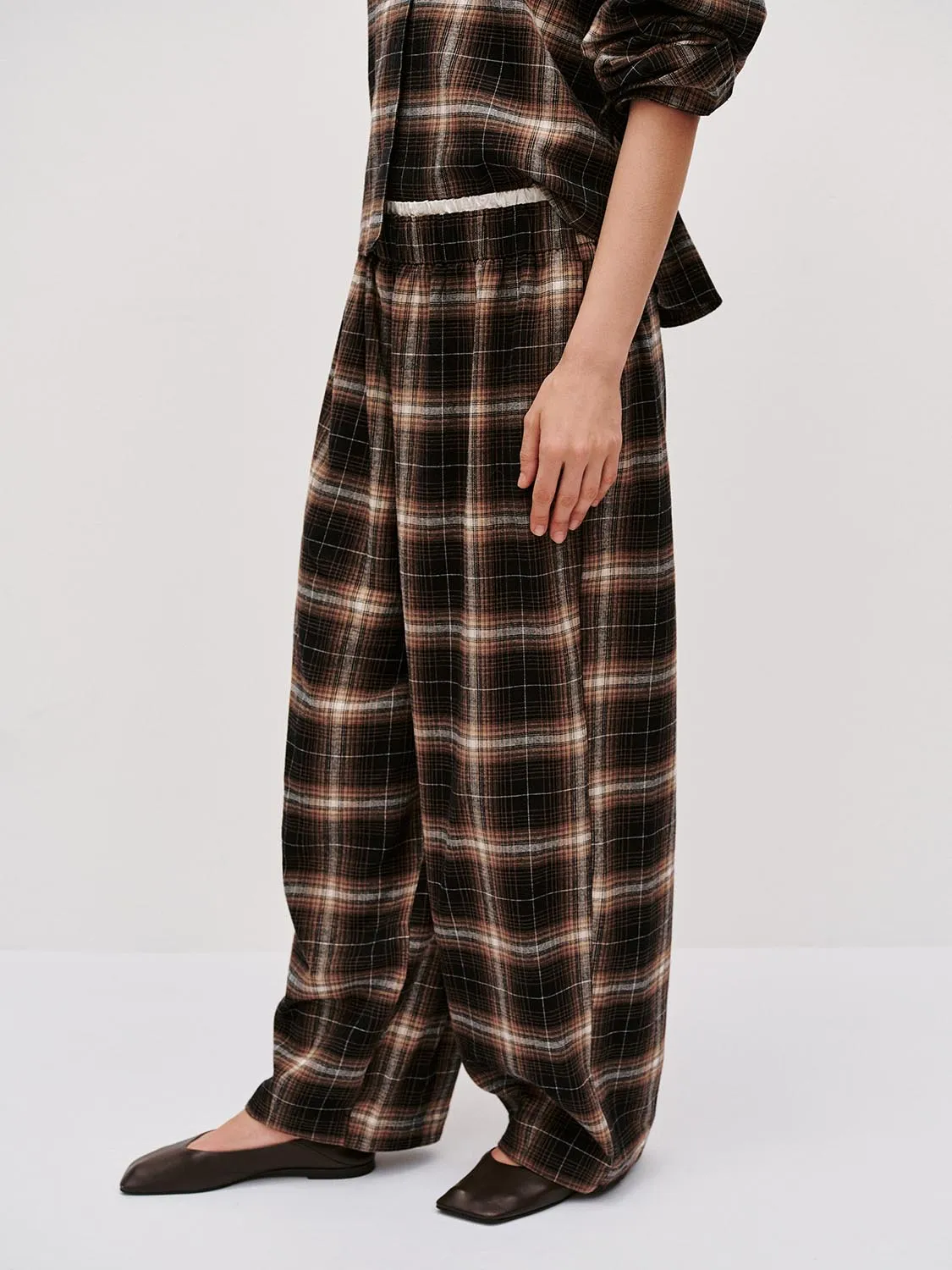 Check Wide Leg Pants sold by Urban Revivo product image thumbnail 3
