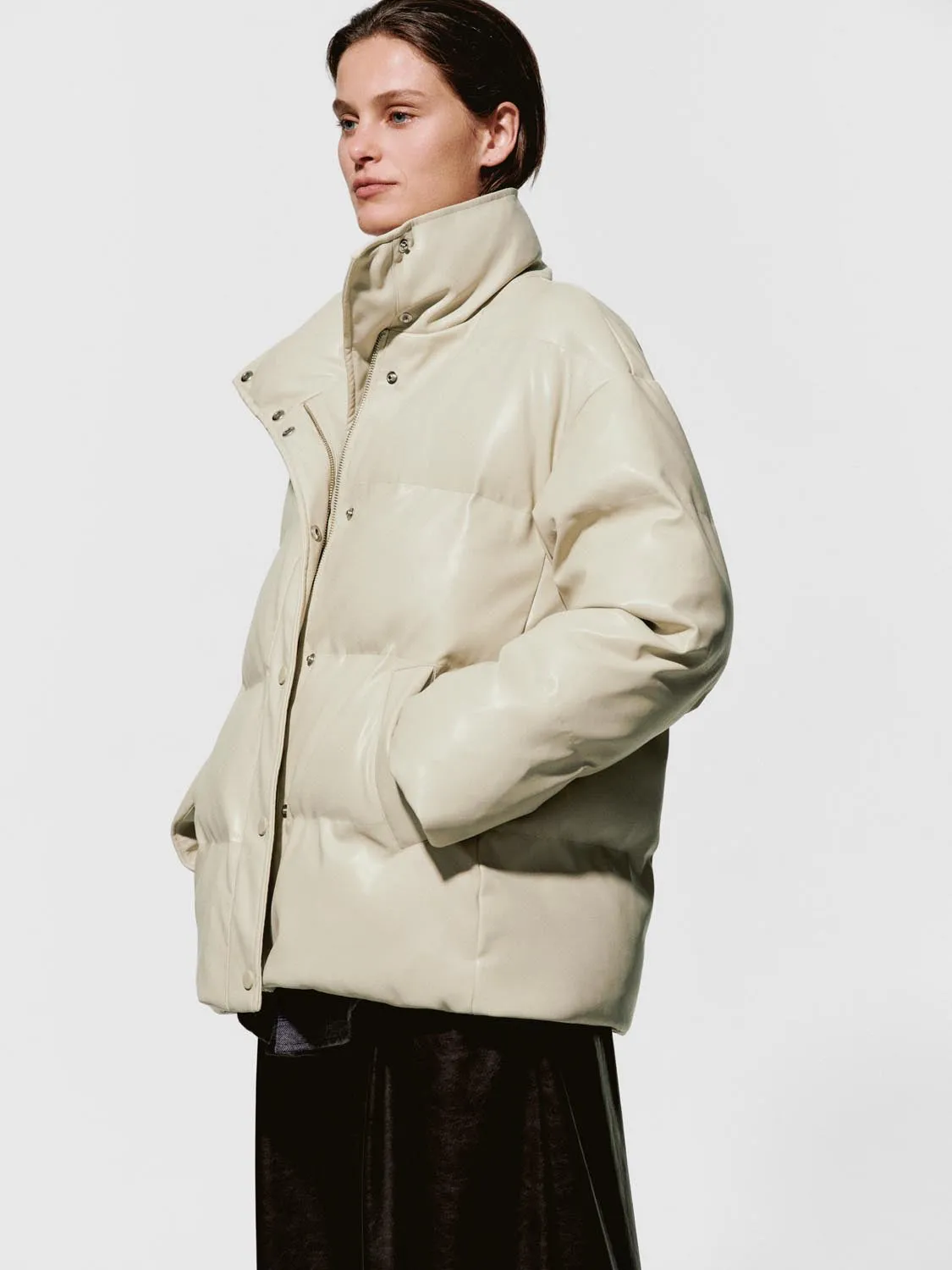 Funnel Neck Quilted Padded Jackets sold by Urban Revivo product image thumbnail 2