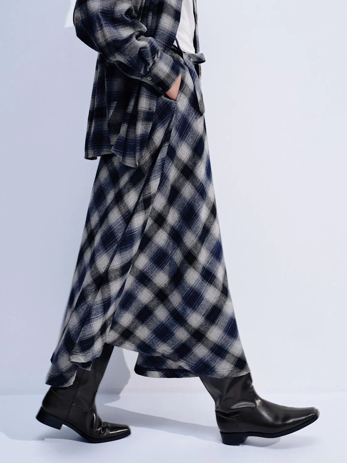 Check A-Line Midi Skirts sold by Urban Revivo product image thumbnail 3