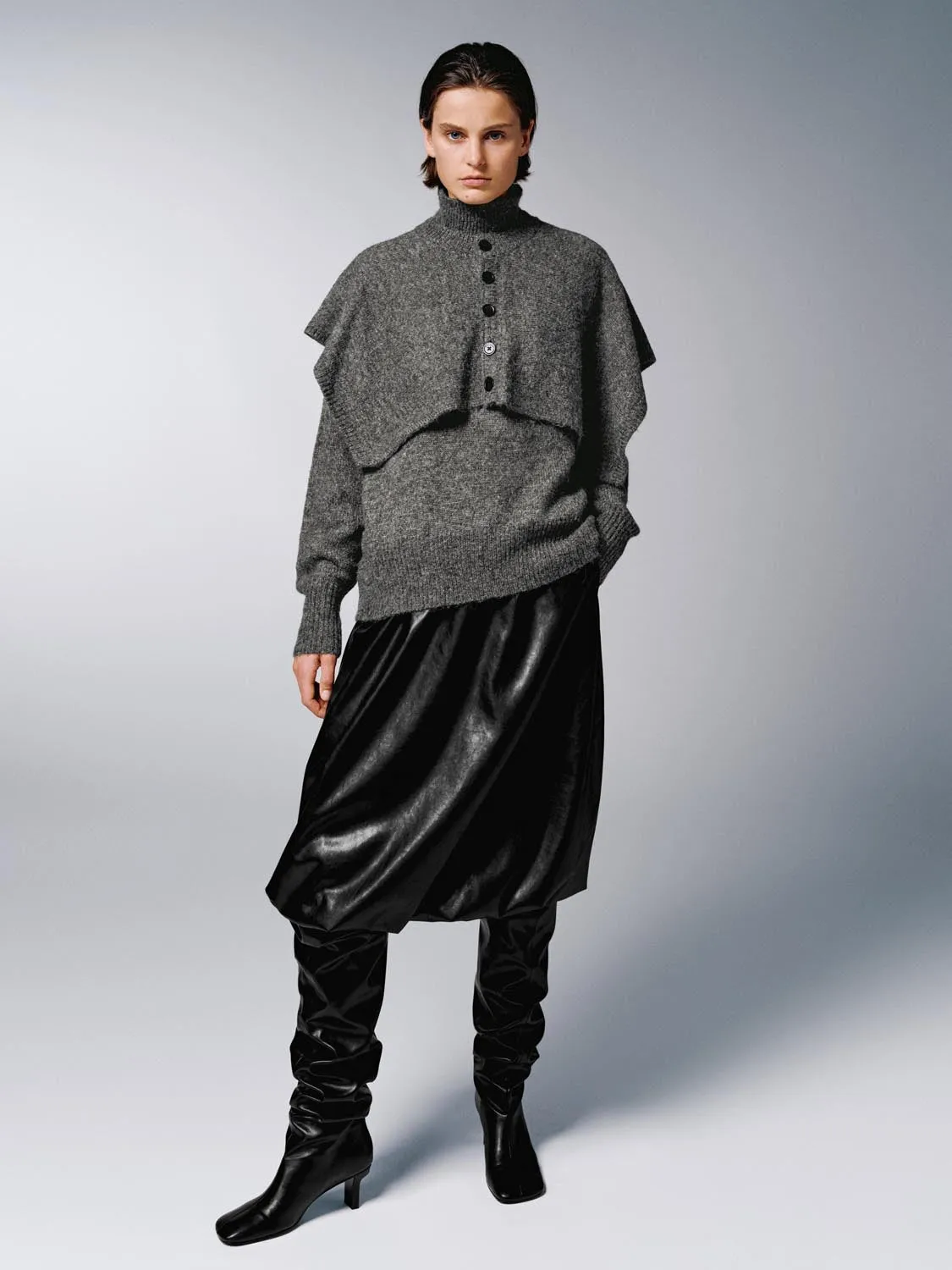2 In 1 Caped Long Sleeve Knitted T-Shirts sold by Urban Revivo product image thumbnail 5