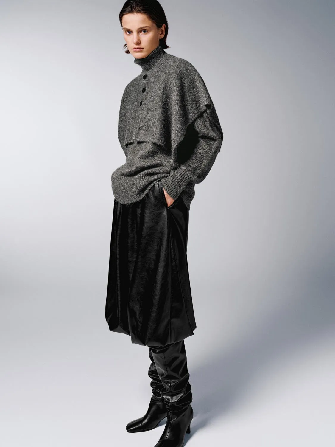 2 In 1 Caped Long Sleeve Knitted T-Shirts sold by Urban Revivo product image thumbnail 4