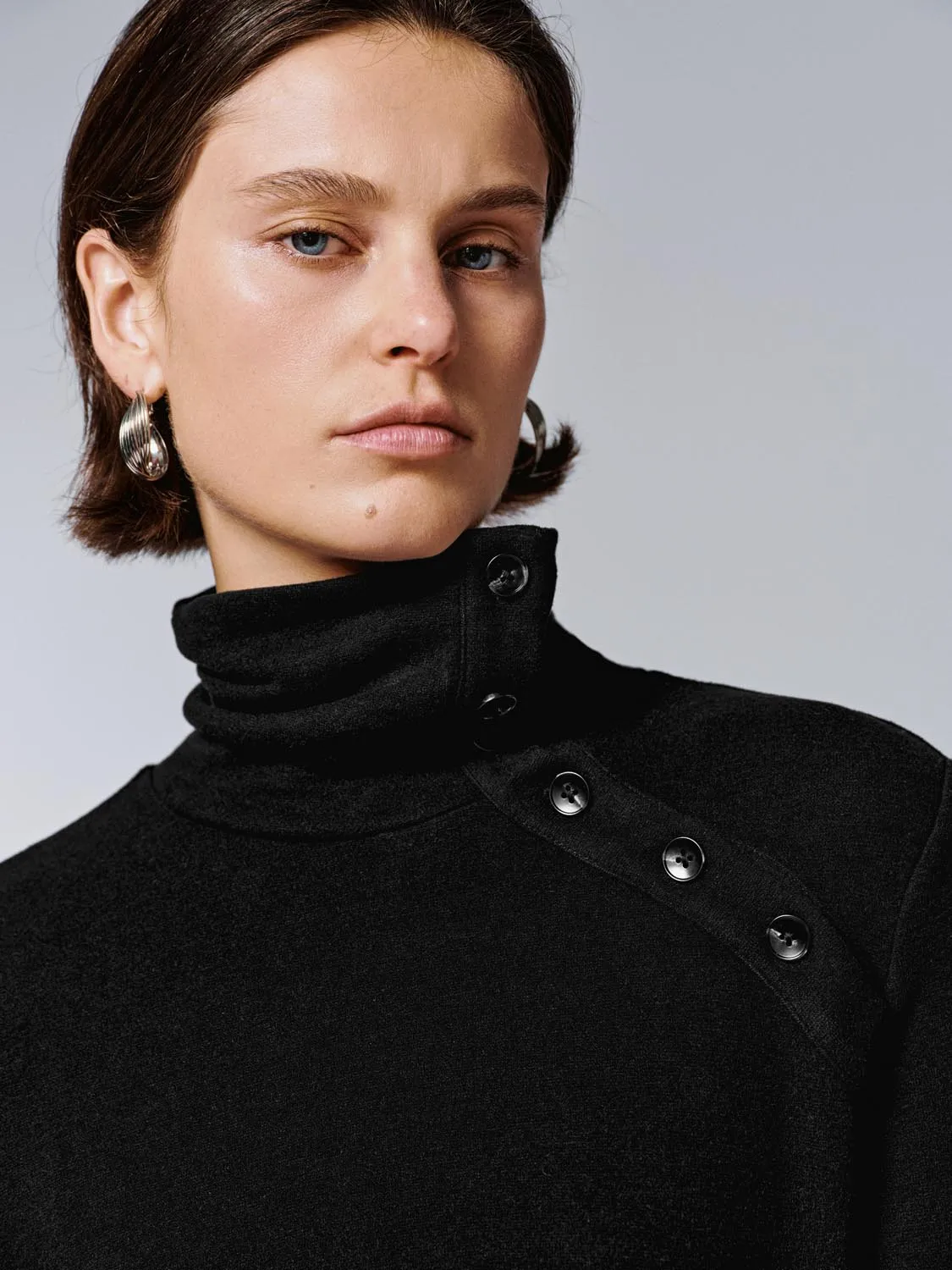 Turtle Neck Draped Skinny Fit Midi Dresses sold by Urban Revivo product image thumbnail 3