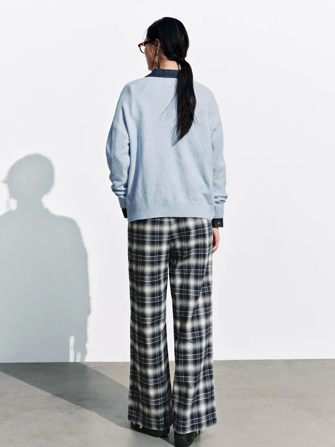 Contrast Check Pull On Wide Leg Pants sold by Urban Revivo product image thumbnail 4