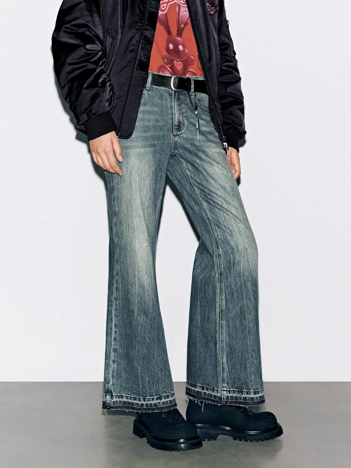 Belted Raw Hem Flare Leg Jeans sold by Urban Revivo product image thumbnail 3
