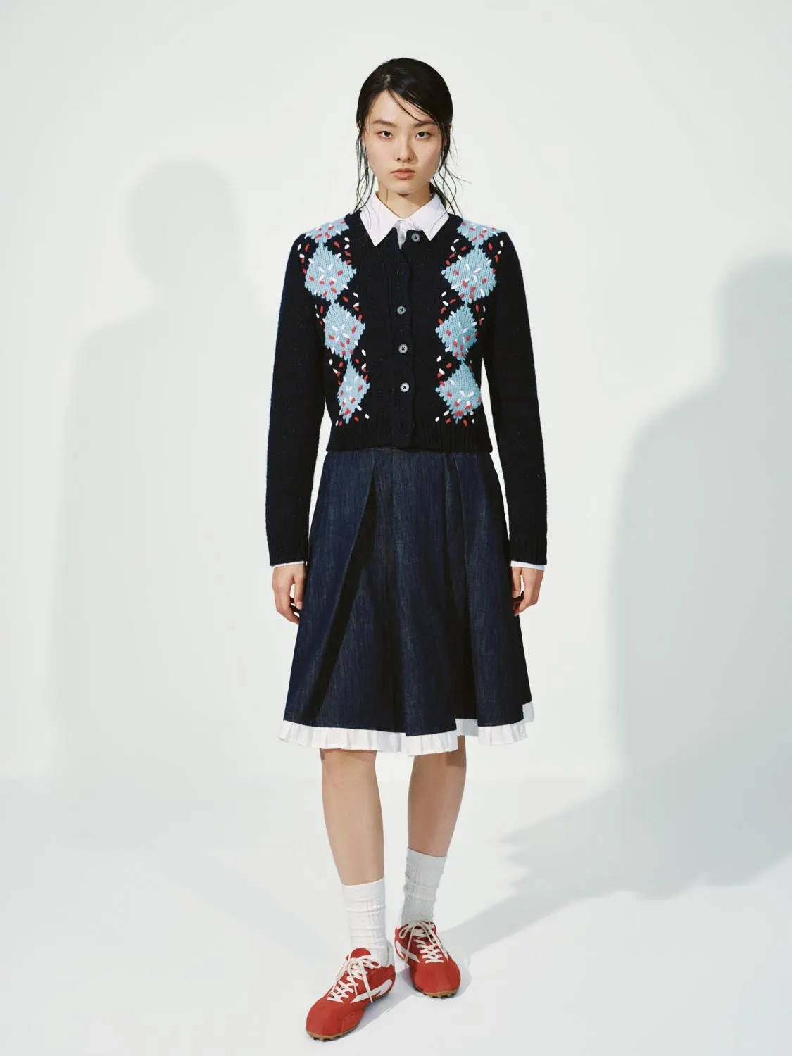 Argyle Crew Neck Wool Blend Knitted Cardigans sold by Urban Revivo product image thumbnail 4