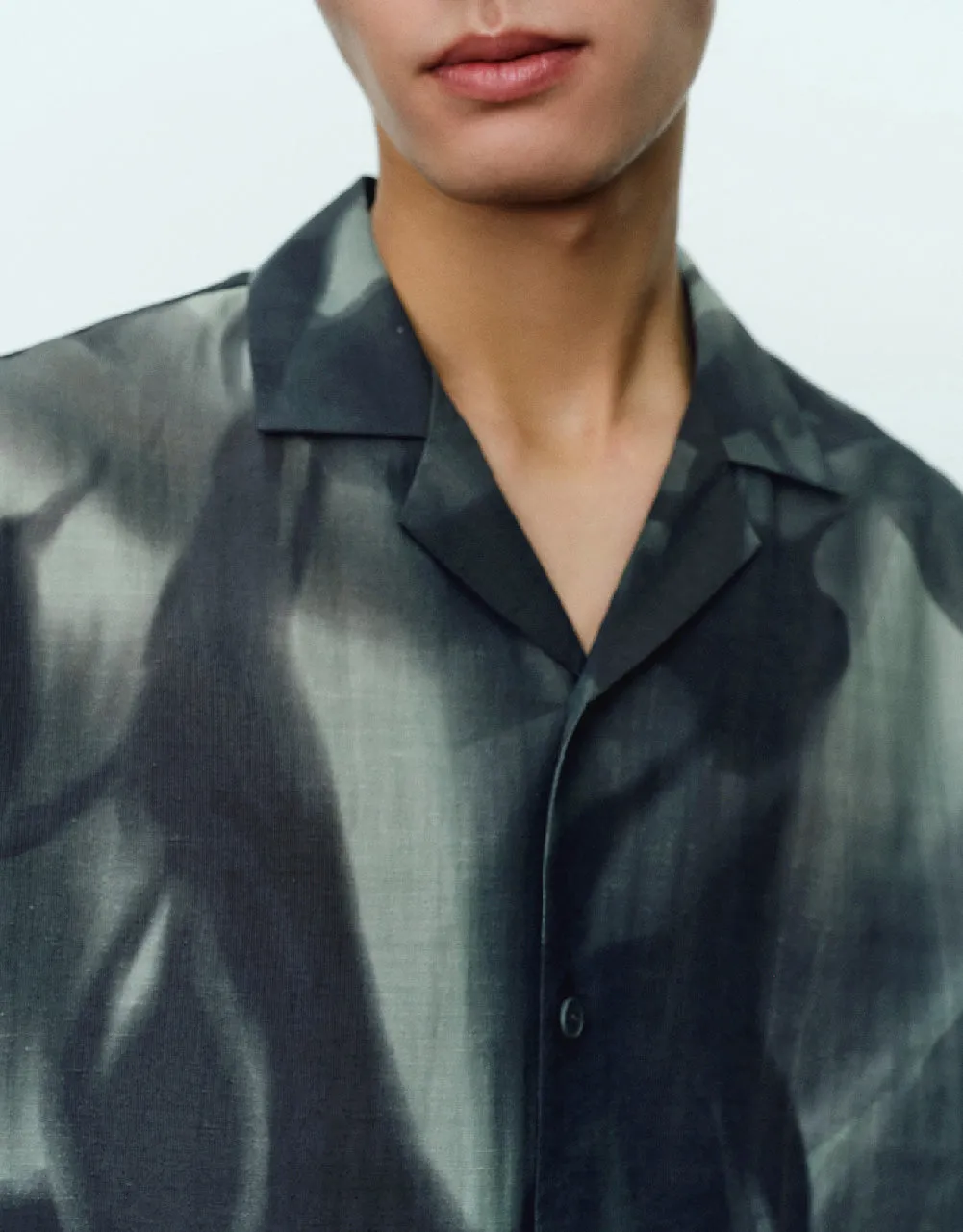 Straight Loose Shirt sold by Urban Revivo product image thumbnail 5