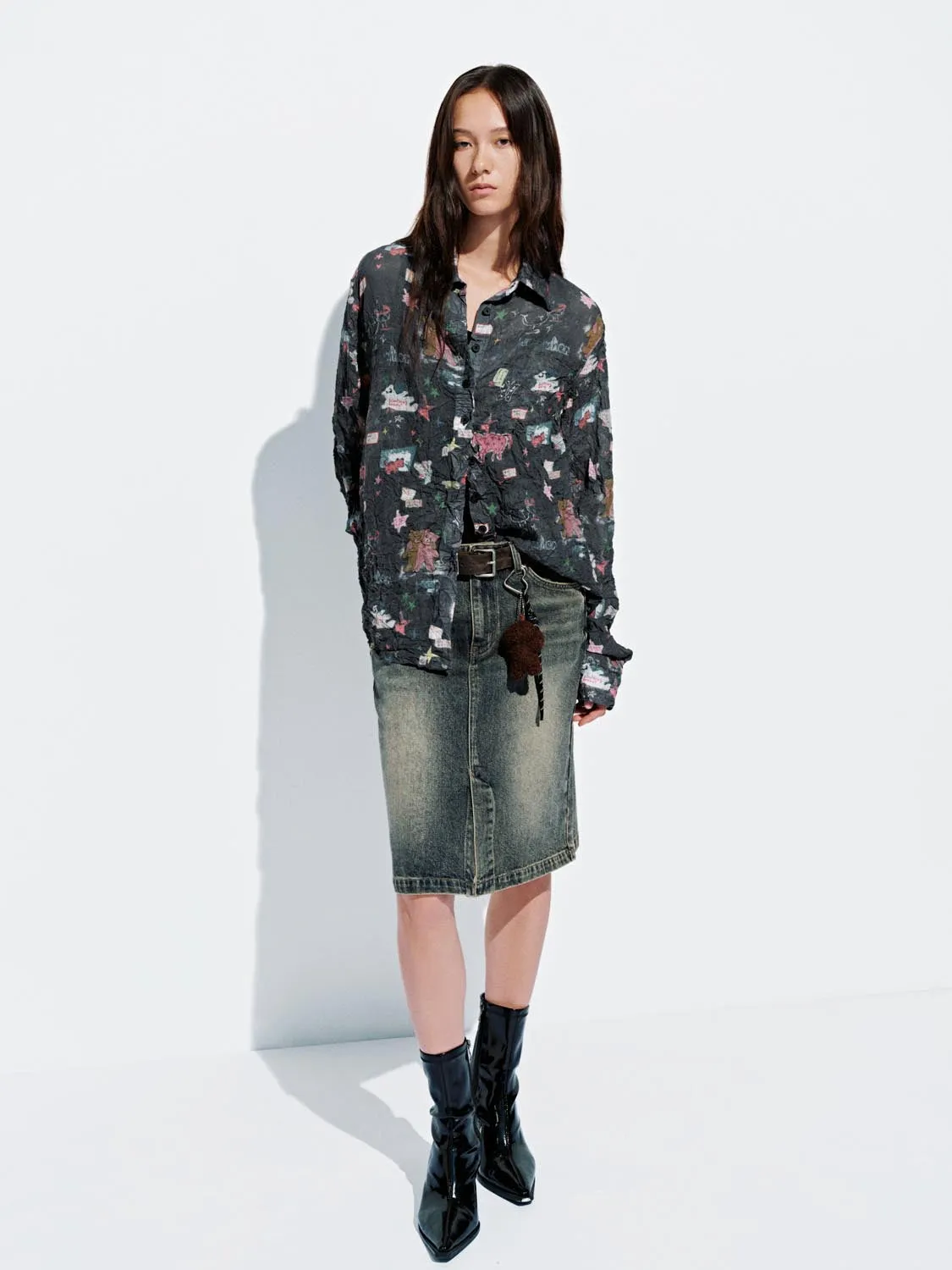 Ruffle Hem Graphic Shirts sold by Urban Revivo product image thumbnail 4