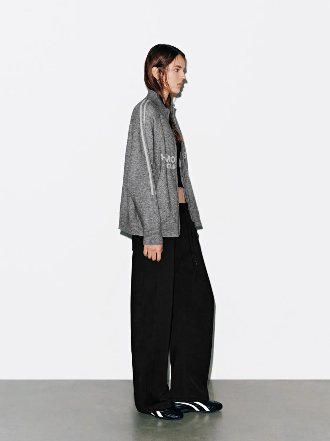 Mock Neck Intarsia Knitted Cardigans sold by Urban Revivo product image thumbnail 4