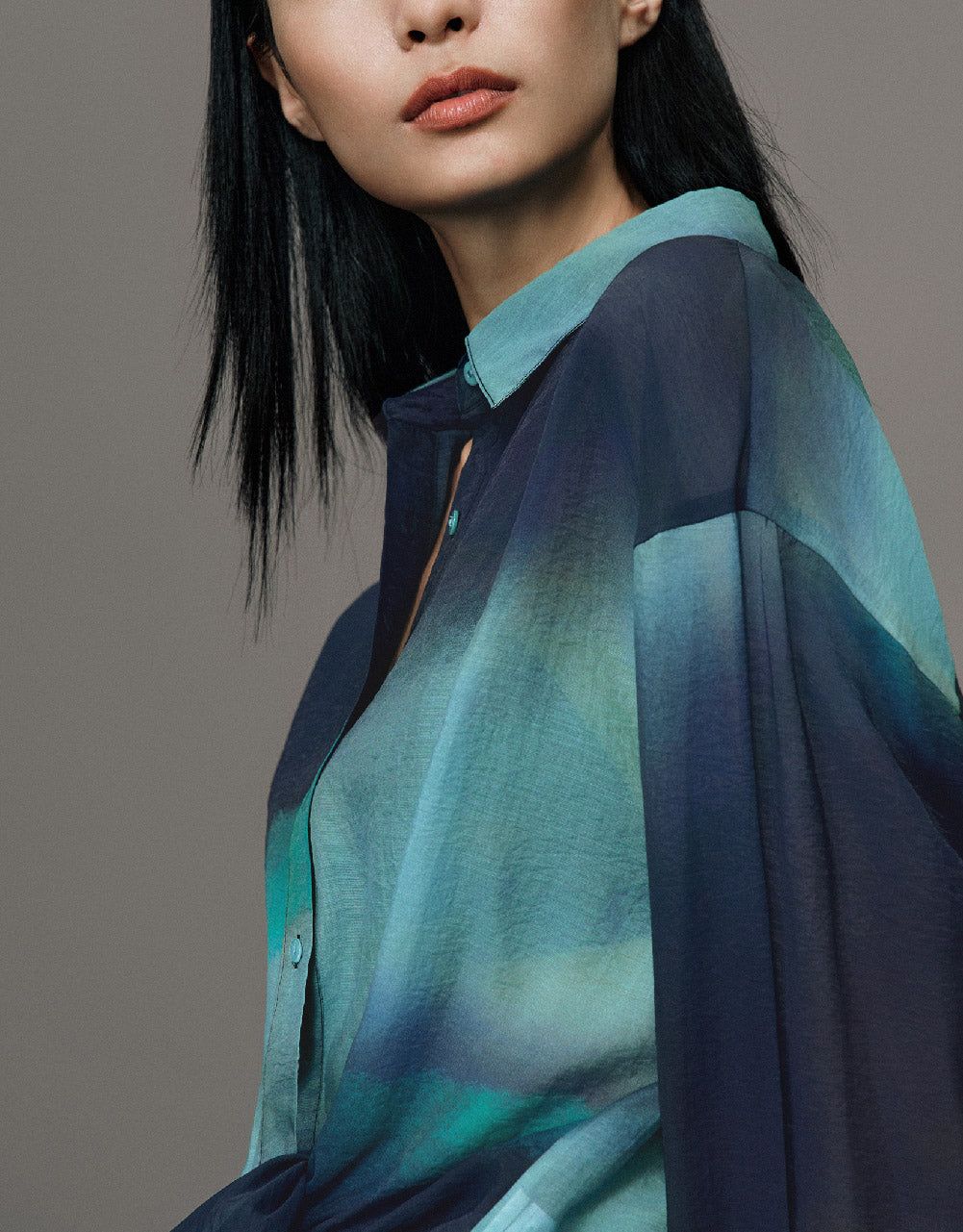 Gradient Drop Shoulder Sleeve Shirt sold by Urban Revivo product image thumbnail 5