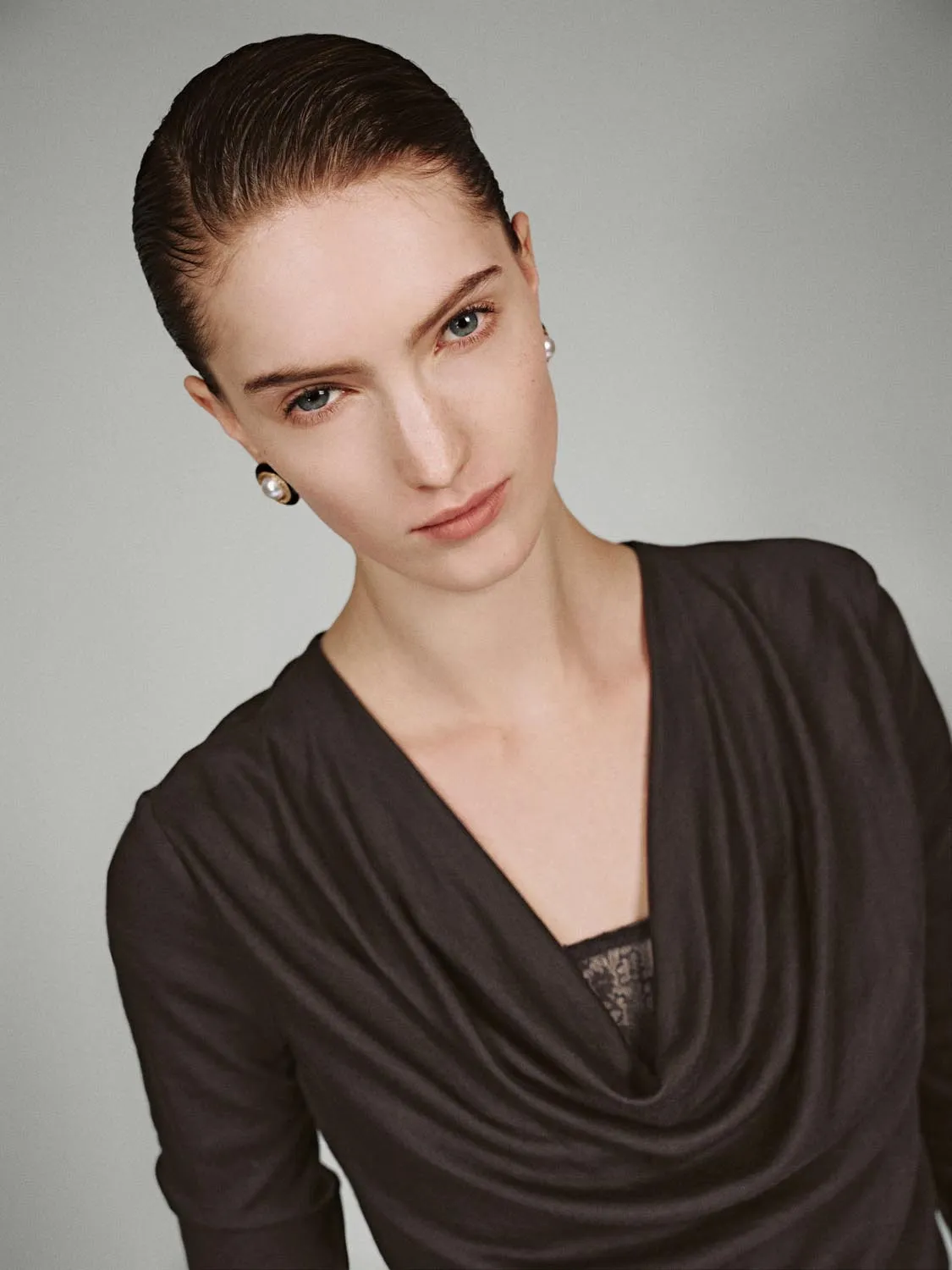 Draped Slim Fit Long Sleeve T-Shirts sold by Urban Revivo product image thumbnail 3