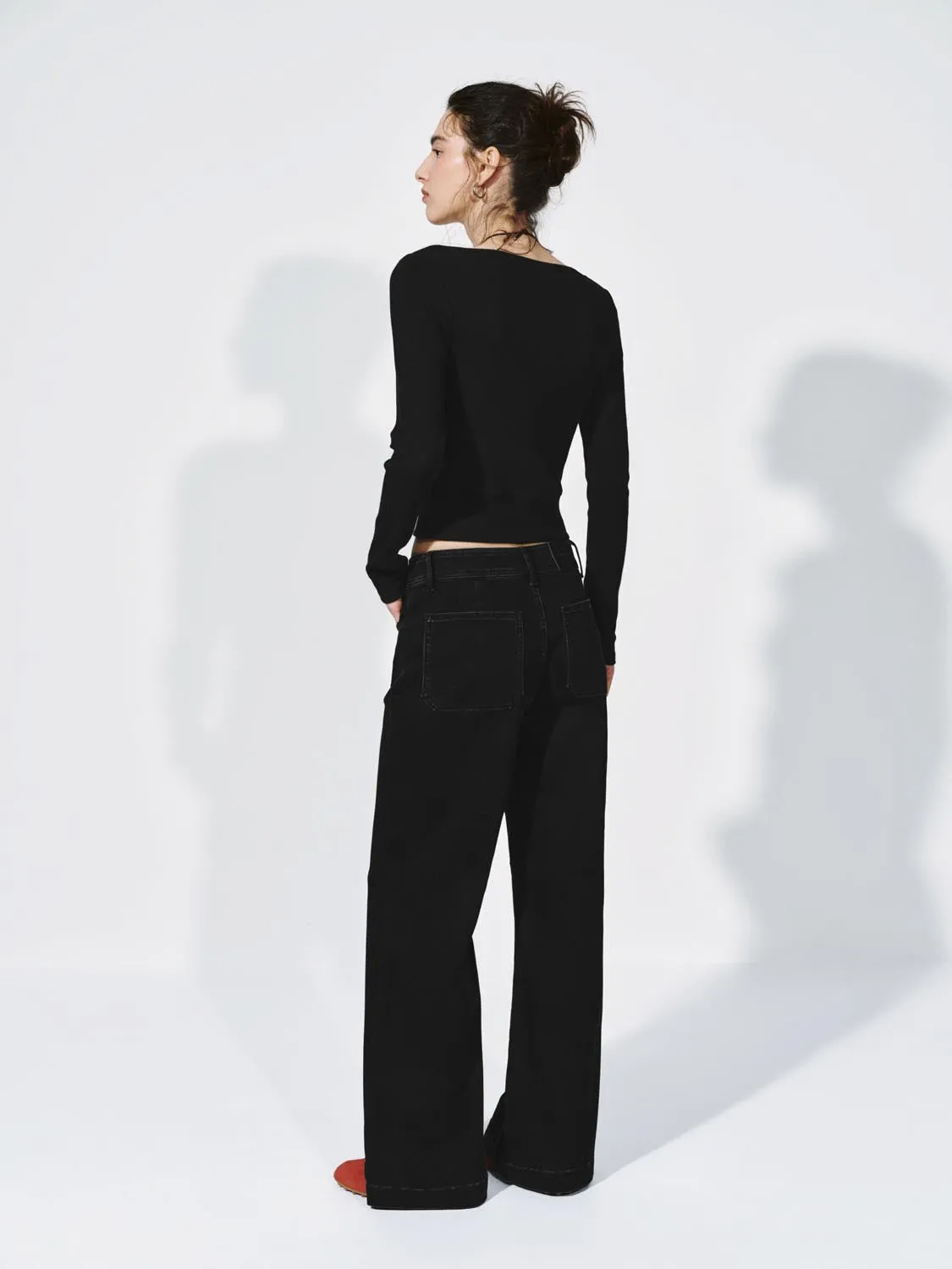 Patch Pockets Flare Leg Jeans sold by Urban Revivo product image thumbnail 4