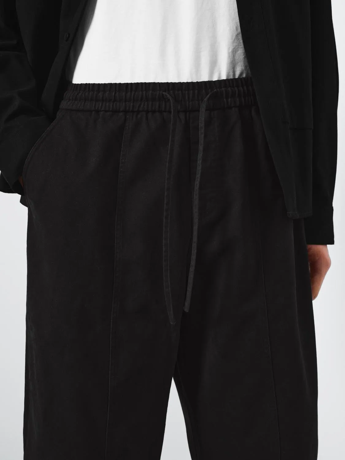 Pull On Drawstring Barrel Leg Pants sold by Urban Revivo product image thumbnail 5