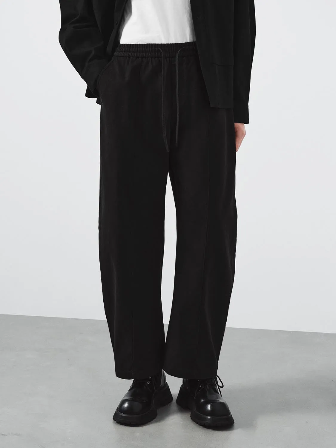 Pull On Drawstring Barrel Leg Pants sold by Urban Revivo