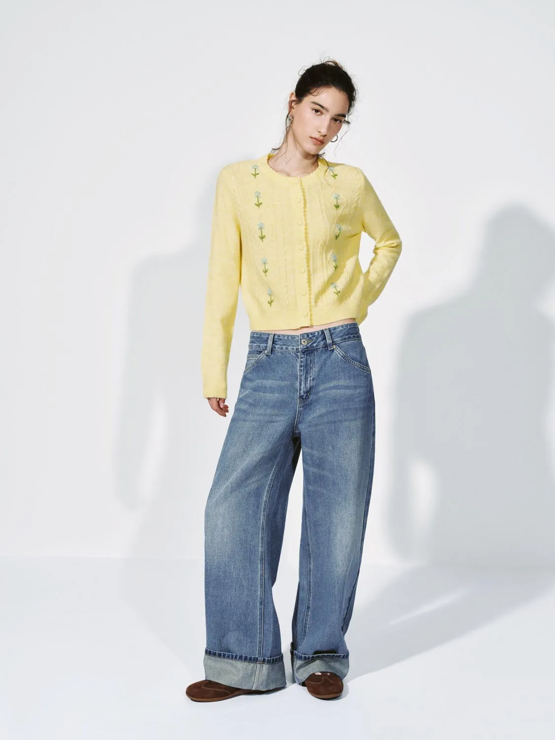 Floral Intarsia Cable Knitted Cardigan sold by Urban Revivo product image thumbnail 4