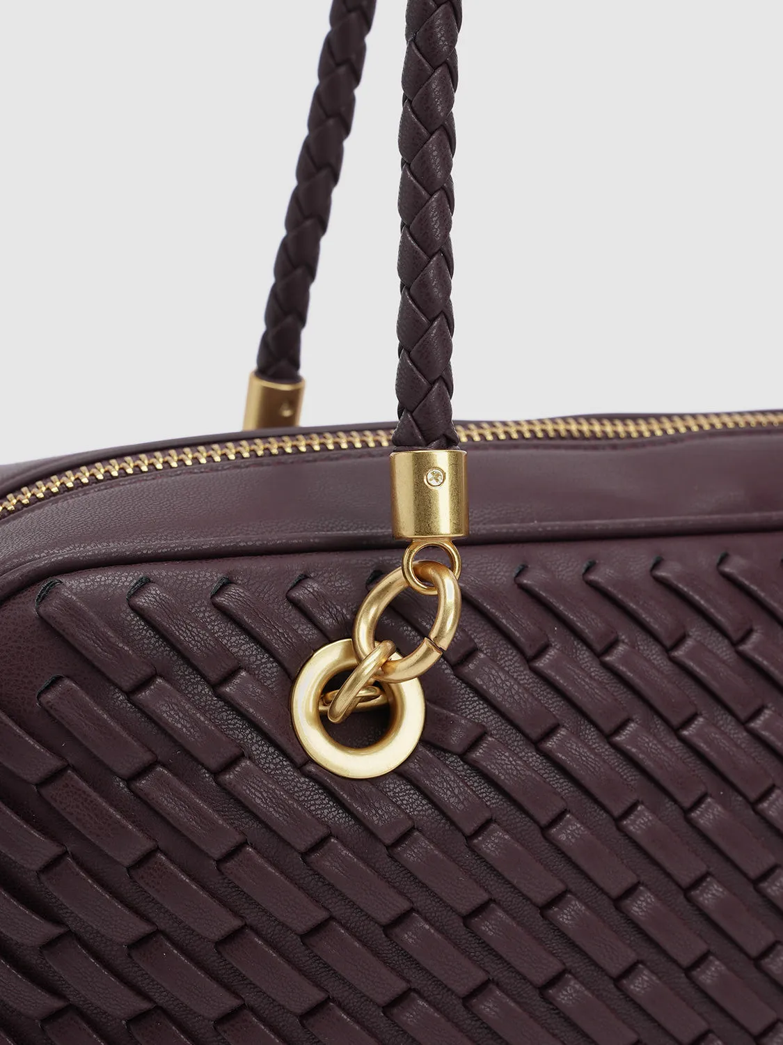 Braided Weave Bowling Bags sold by Urban Revivo product image thumbnail 4