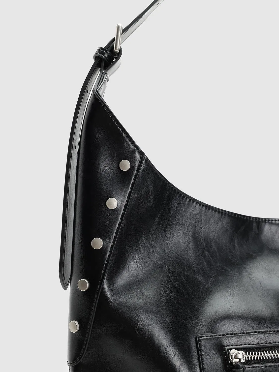 Oversize Studded Shoulder Bags sold by Urban Revivo product image thumbnail 5