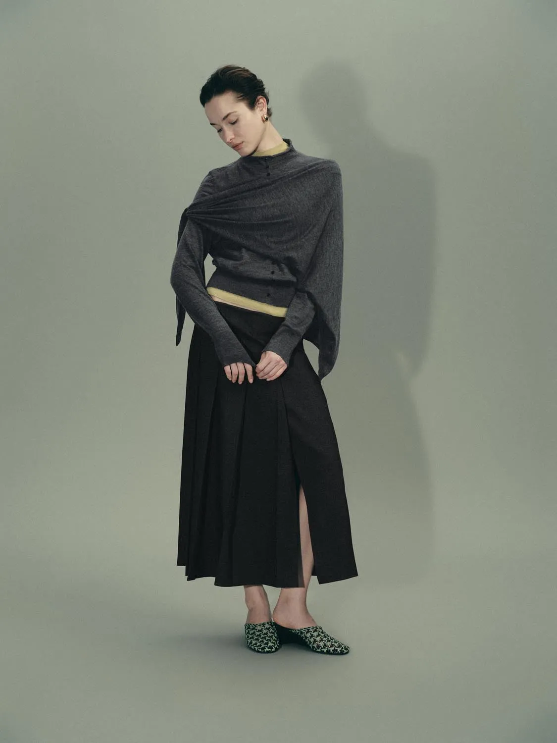 Mock Neck Button Detail Long Sleeve Knitted T-Shirts sold by Urban Revivo product image thumbnail 3