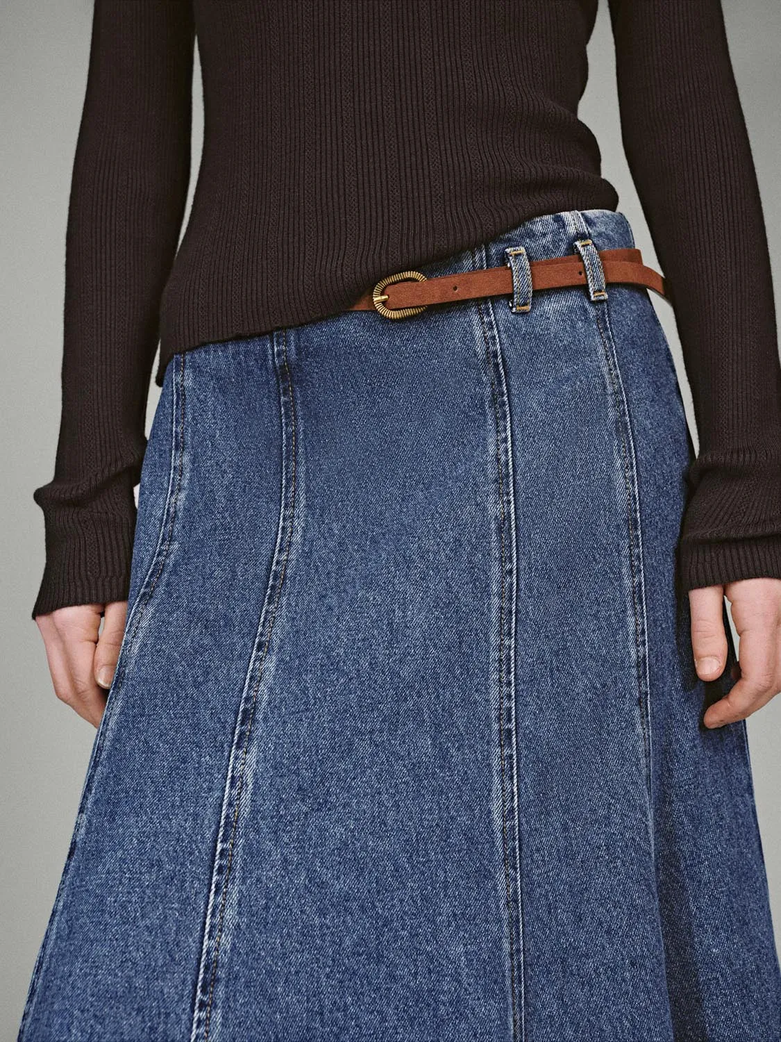 Belted Pleated Seam Detail Denim Maxi Skirts sold by Urban Revivo product image thumbnail 5