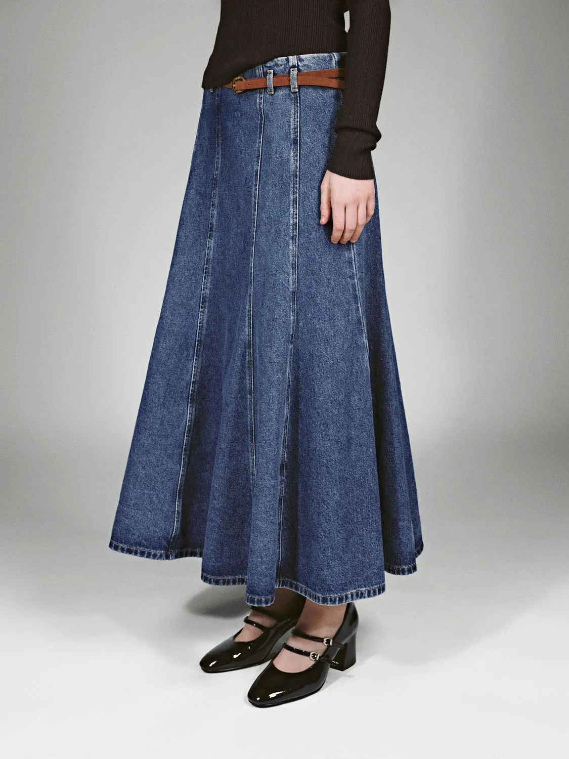 Belted Pleated Seam Detail Denim Maxi Skirts sold by Urban Revivo product image thumbnail 3