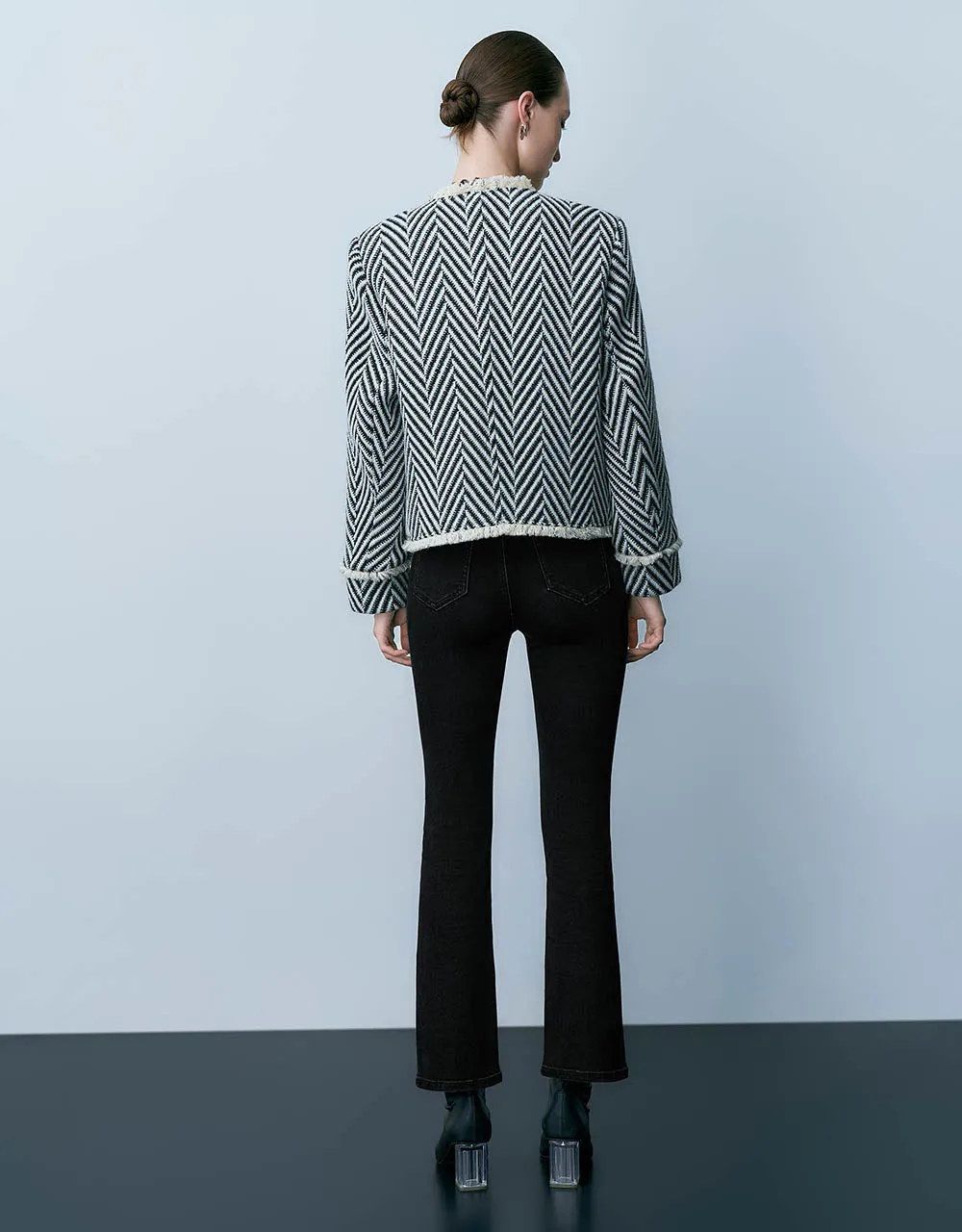 Crew Neck Jacket With Fake Pockets sold by Urban Revivo product image thumbnail 4