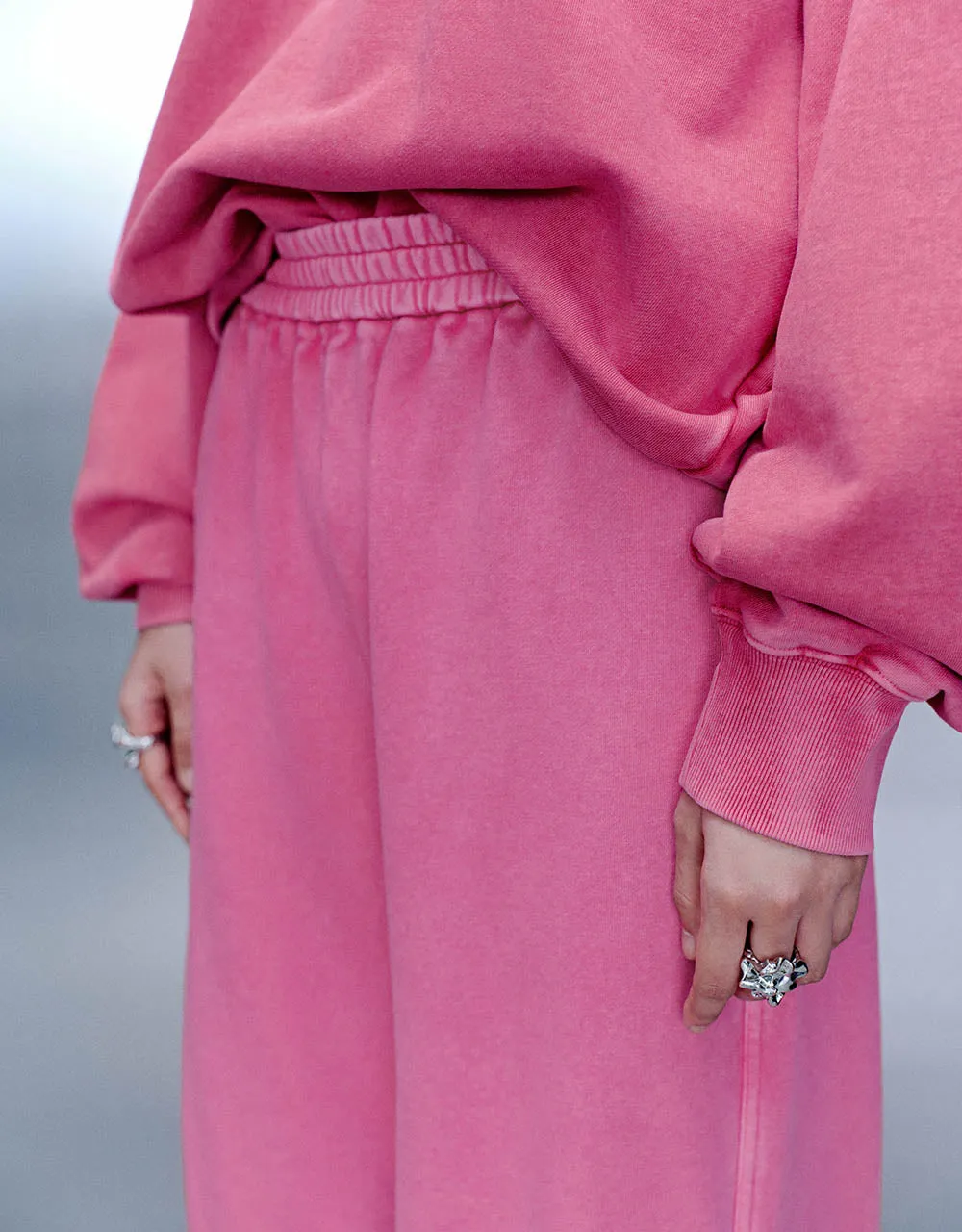 Elastic Waist Knitted Carrot Fit Pants sold by Urban Revivo product image thumbnail 5