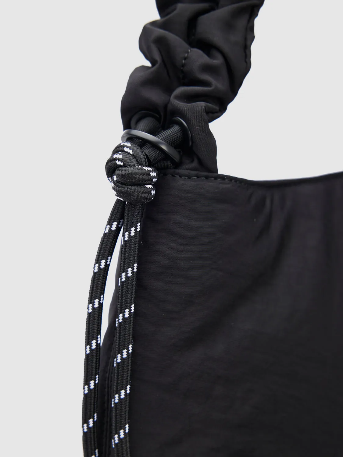 Ruched Shoulder Bag sold by Urban Revivo product image thumbnail 5