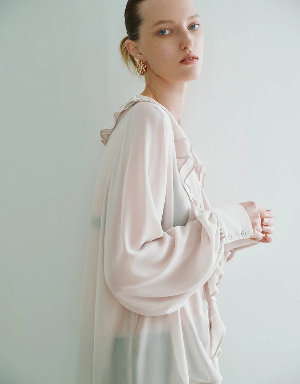 Ruffle V-Neck Straight Shirt sold by Urban Revivo product image thumbnail 3