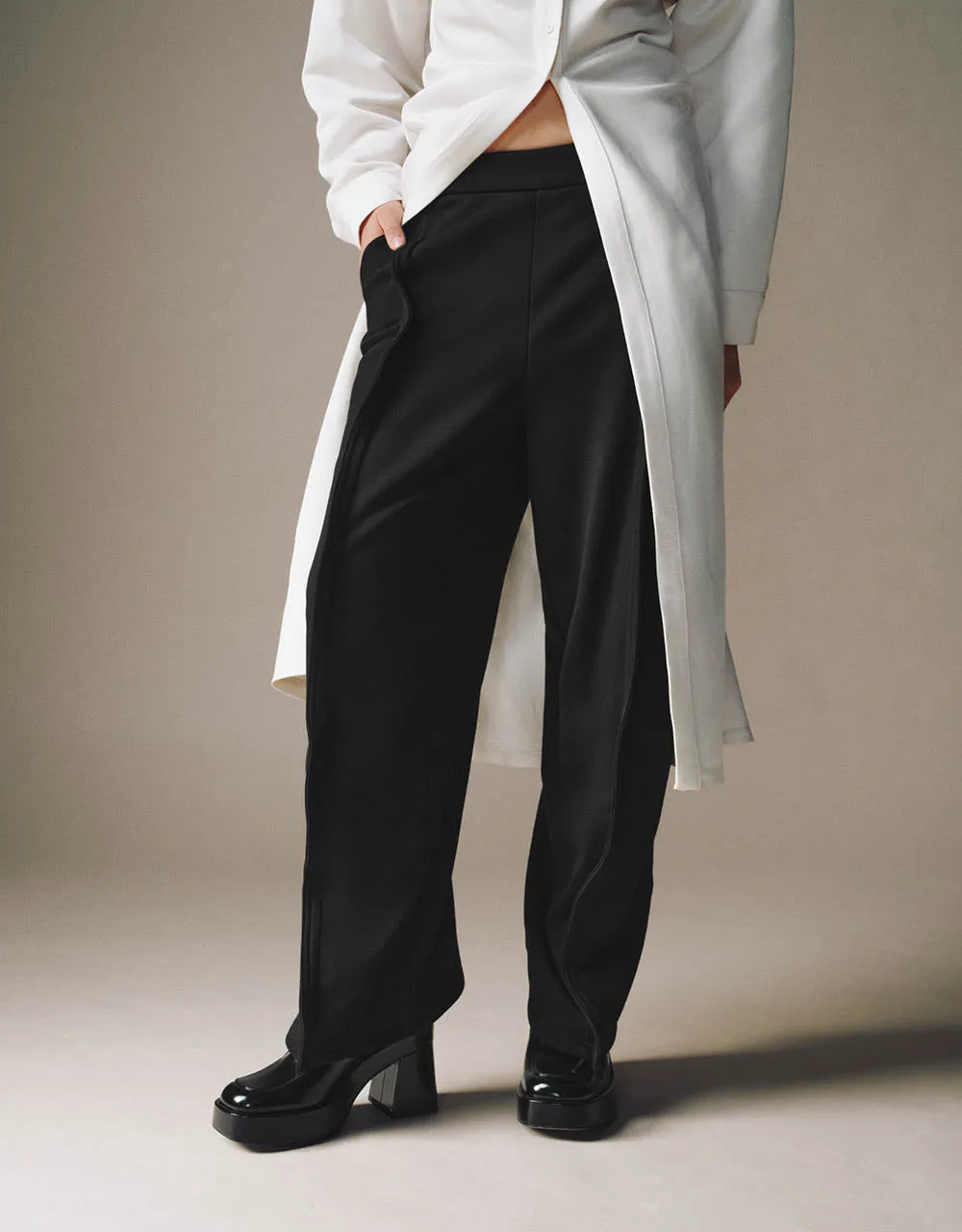 Knitted Straight Pants sold by Urban Revivo product image thumbnail 2
