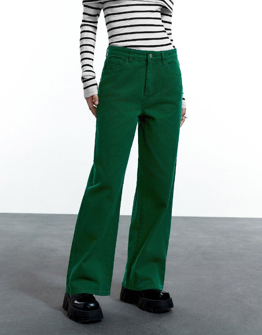 Wide-Leg Jeans sold by Urban Revivo product image thumbnail 2