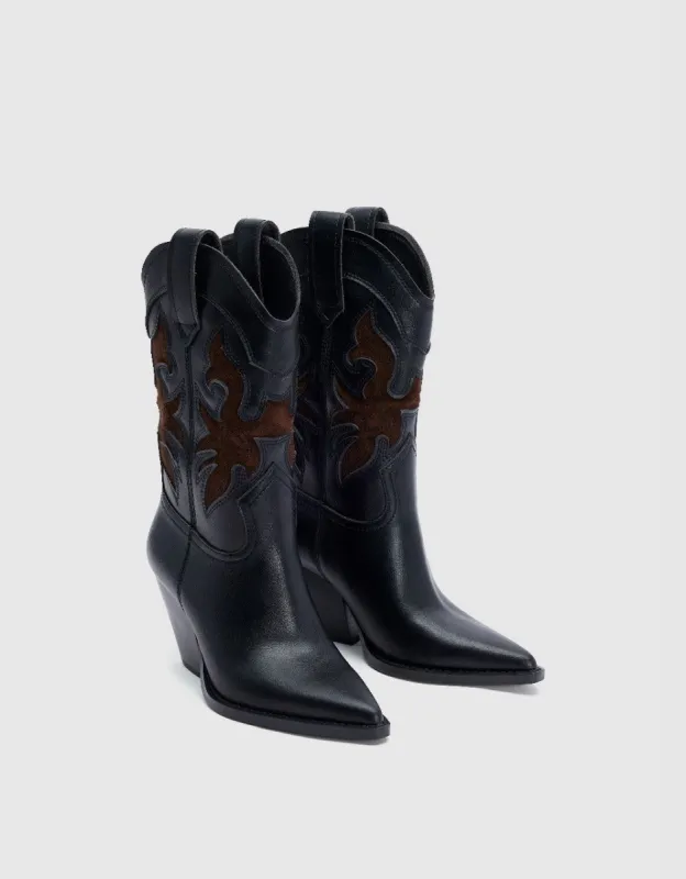 Embossed Pointed Toe Boots made by Urban Revivo