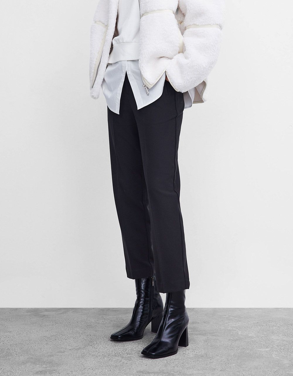 Straight Tailored Pants sold by Urban Revivo product image thumbnail 5