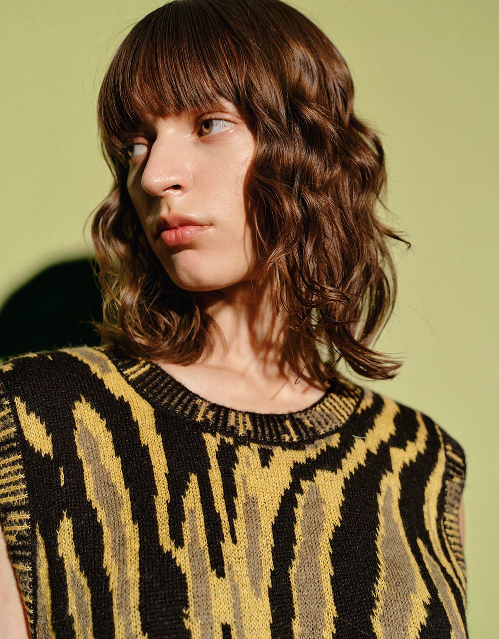 Printed Crew Neck Knitted Vest sold by Urban Revivo product image thumbnail 5