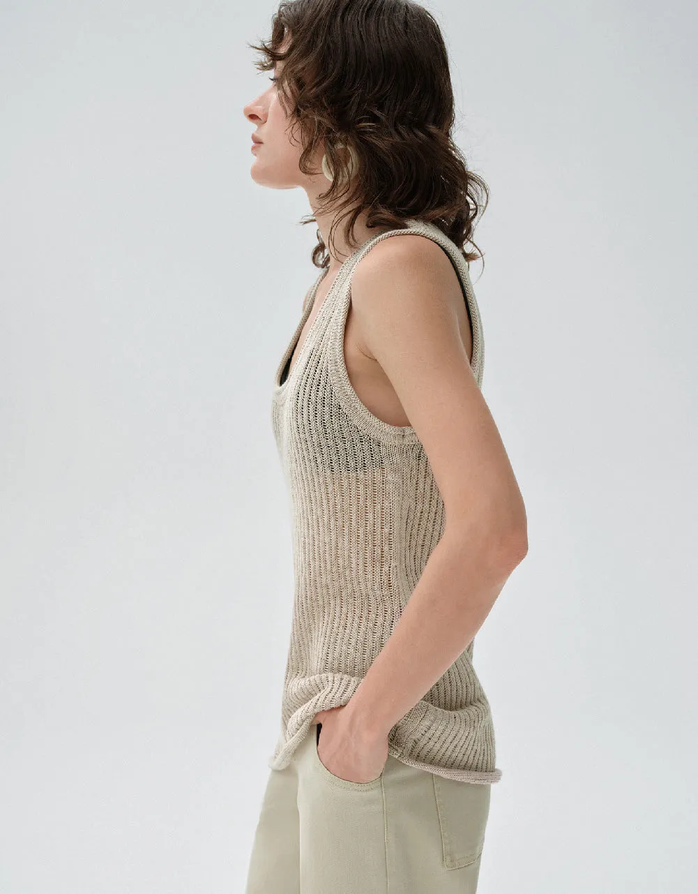 Leaf Printed Knitted Vest sold by Urban Revivo product image thumbnail 3