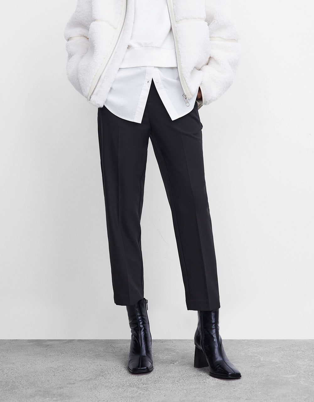 Straight Tailored Pants sold by Urban Revivo product image thumbnail 2