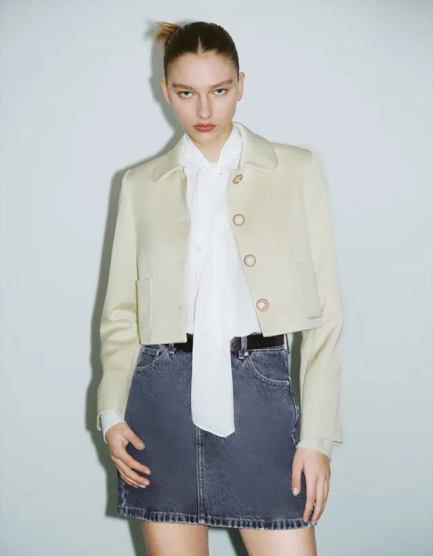 Cropped Straight Blazer Jacket sold by Urban Revivo