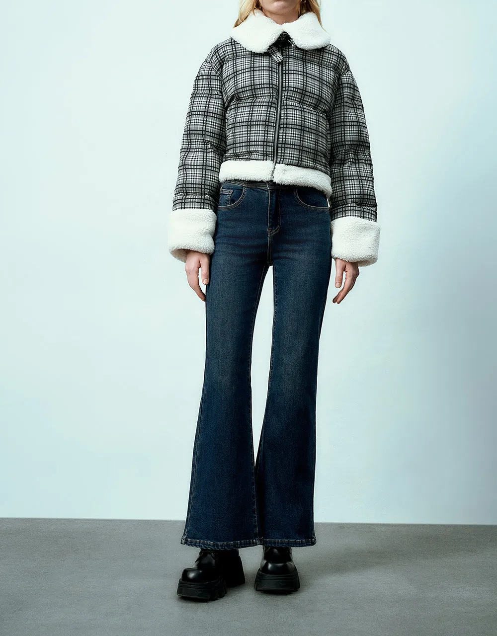 Flare Jeans sold by Urban Revivo product image thumbnail 2