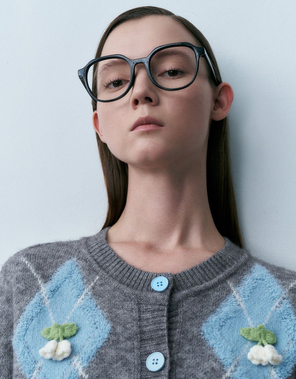 Drop Shoulder Sleeve Crew Neck Knitted Cardigan sold by Urban Revivo product image thumbnail 4