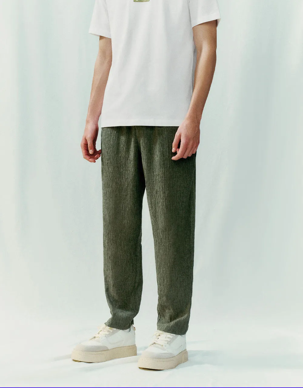 Elastic Waist Straight Pants sold by Urban Revivo product image thumbnail 4