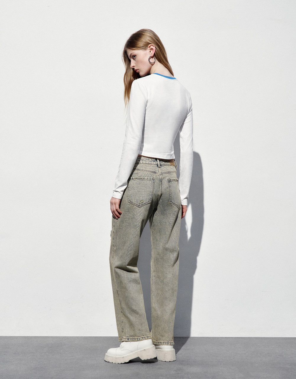 Printed Crew Neck Skinny T-Shirt sold by Urban Revivo product image thumbnail 4