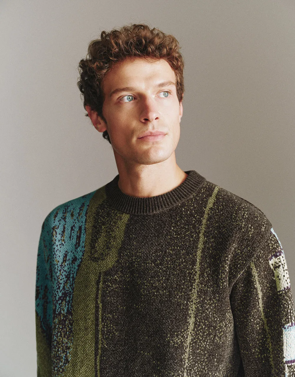 Straight Printed Sweater sold by Urban Revivo product image thumbnail 5