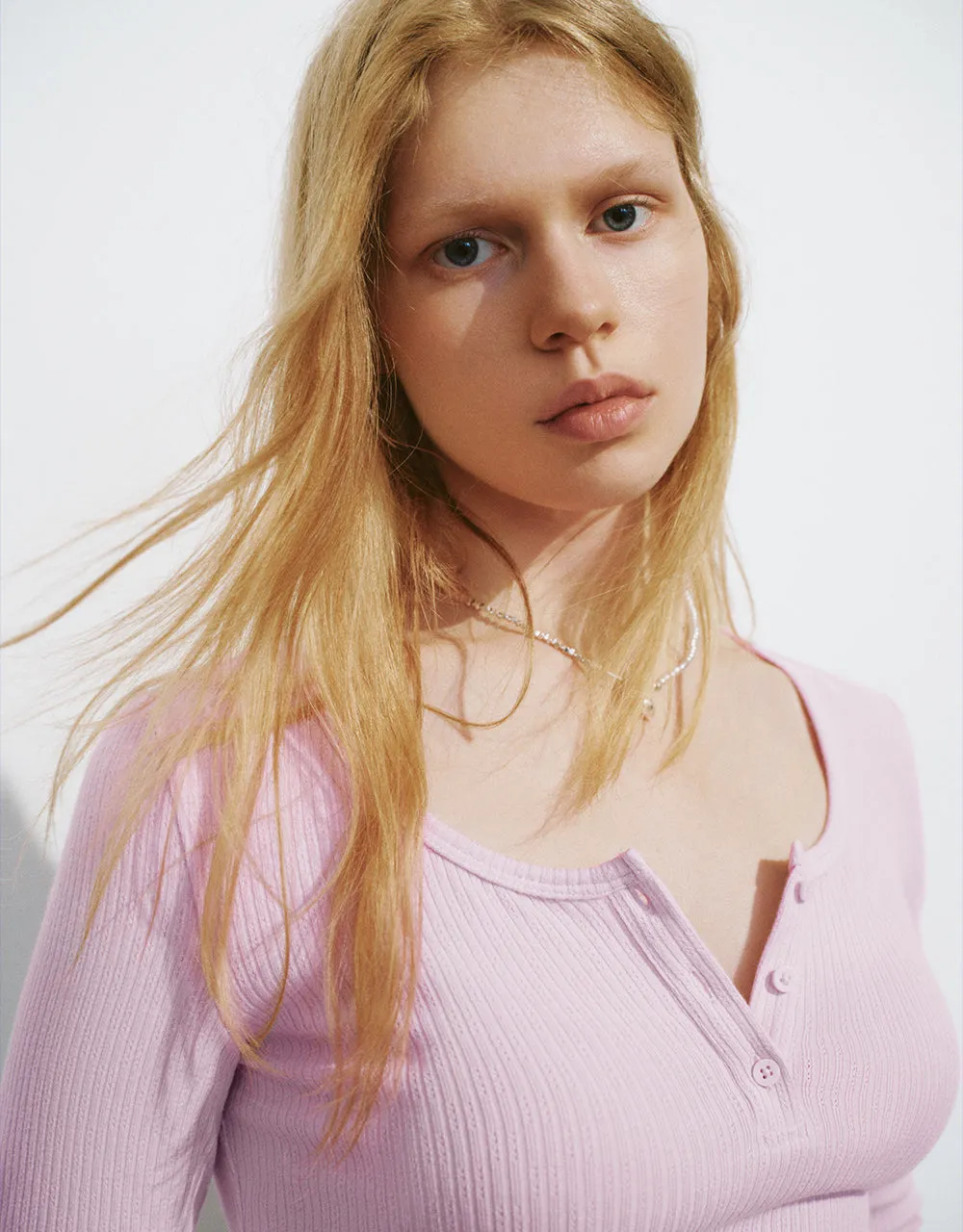 U Neck Skinny T-Shirt sold by Urban Revivo product image thumbnail 4