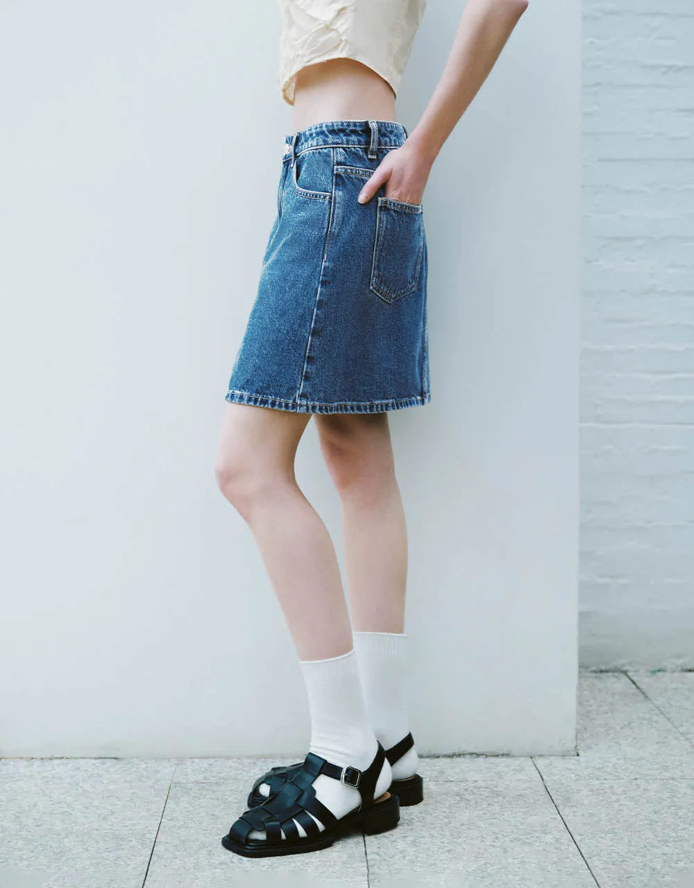 Mini A-Line Denim Skirt sold by Urban Revivo product image thumbnail 4