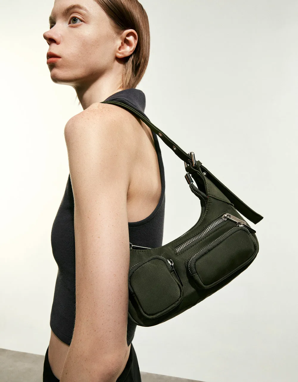 V-Neck Tank Top sold by Urban Revivo product image thumbnail 5