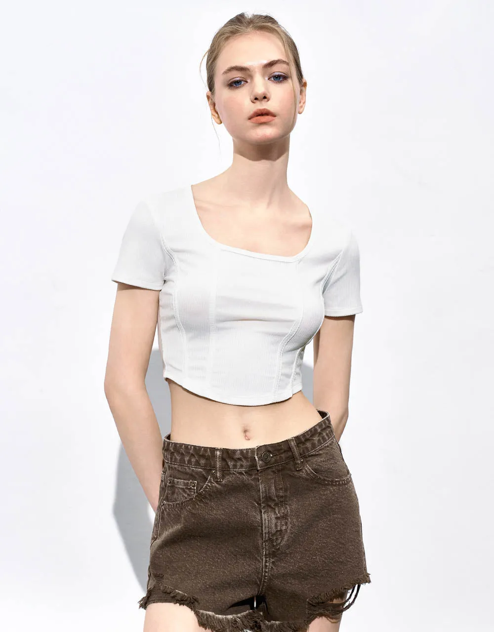 U Neck Skinny T-Shirt sold by Urban Revivo